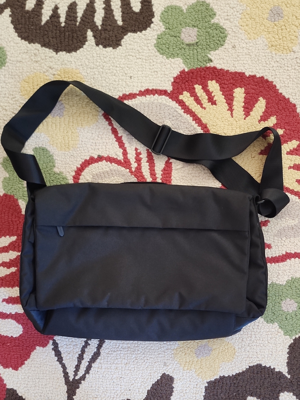 Everlane Messenger Bag Nwot